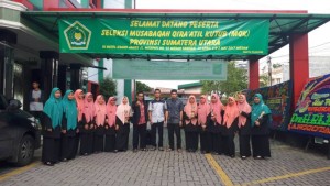Santri/wati pesantren Ar-Raudlatul Hasanah diutus sebagai perwakilan Kota Medan dalam rangka Seleksi MQK antar kabupaten/kota