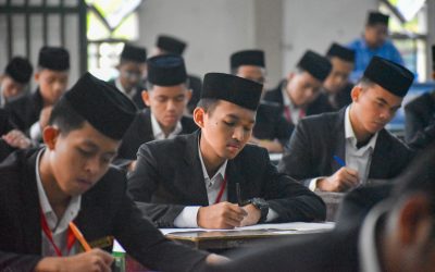 Ujian Gelombang II Santri/wati Akhir KMI
