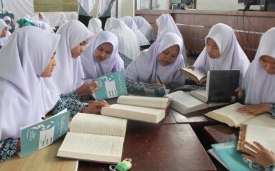 Fath Kutub At-Turats Al-Islamiy: Bedah Khazanah Islam Klasik dan Terampil Menganalisis Problematika Hukum