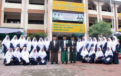 Direktur Pesantren Ar-Raudlatul Hasanah Hadiri Upacara Hari Santri Nasional 2026 tingkat Kota Medan